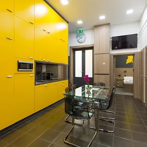 E14 Design Budapeste